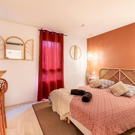 Ferienwohnung Les Cocons De Lourdes Exterior foto