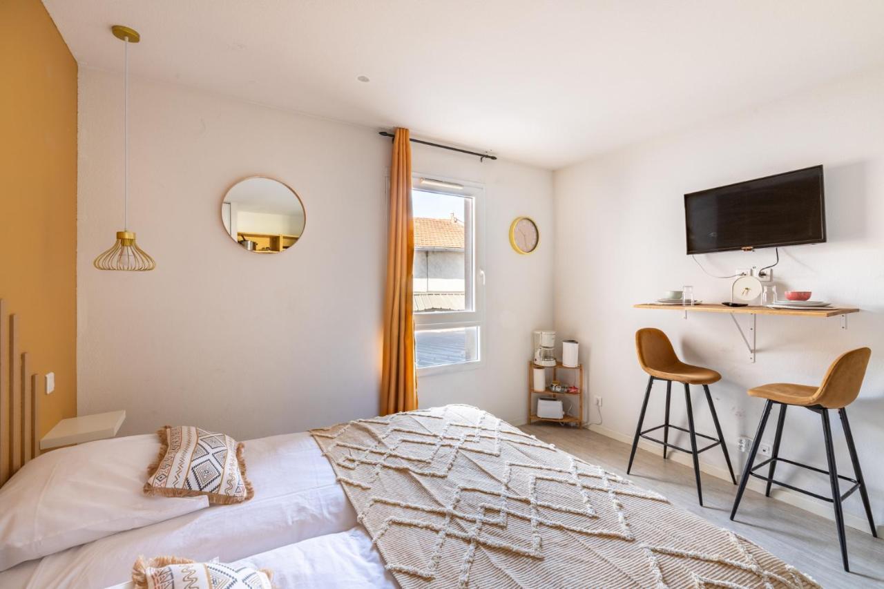 Ferienwohnung Les Cocons De Lourdes Exterior foto