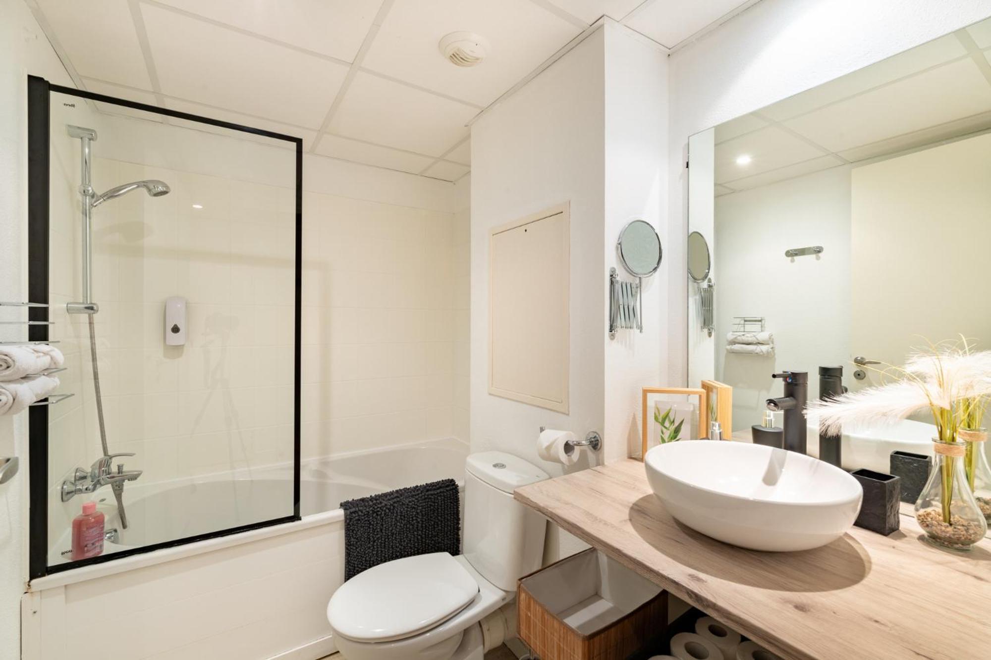 Ferienwohnung Les Cocons De Lourdes Exterior foto